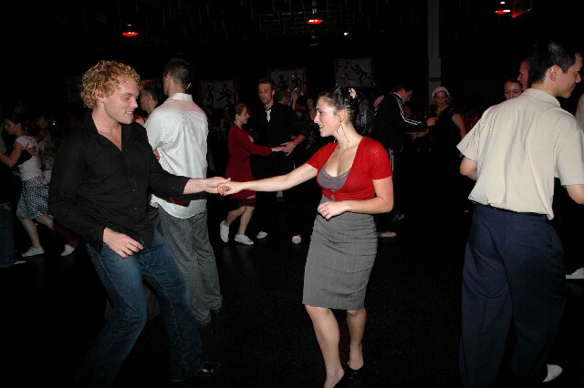 min 2007 11 10 fous swing 433